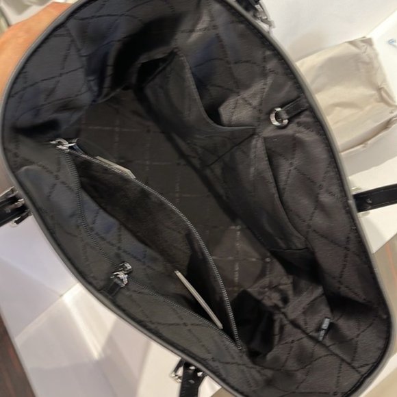 Michael Kors Jet Set Travel Medium Carryall Tote Black Multi - Picture 14 of 14